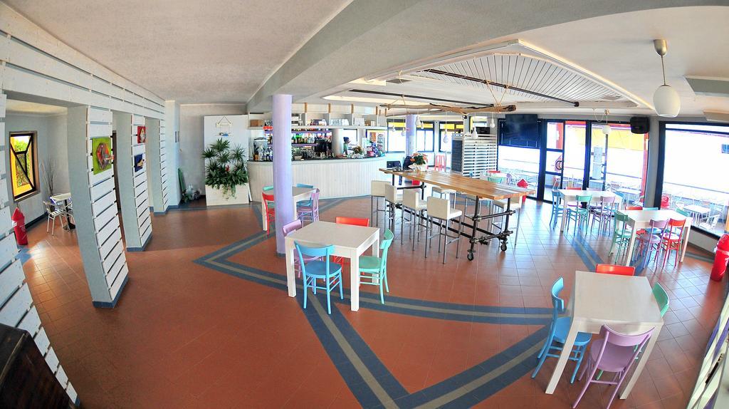 סן וינצ'נזו Hotel Il Delfino מראה חיצוני תמונה