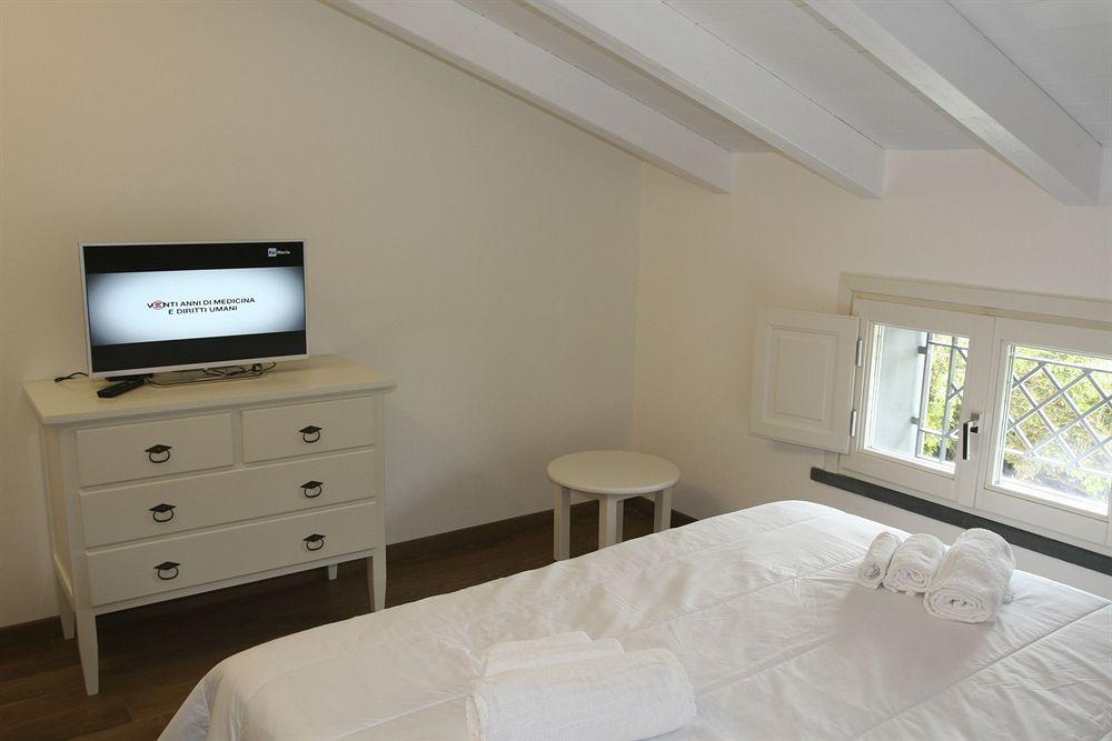 סן וינצ'נזו Hotel Il Delfino מראה חיצוני תמונה